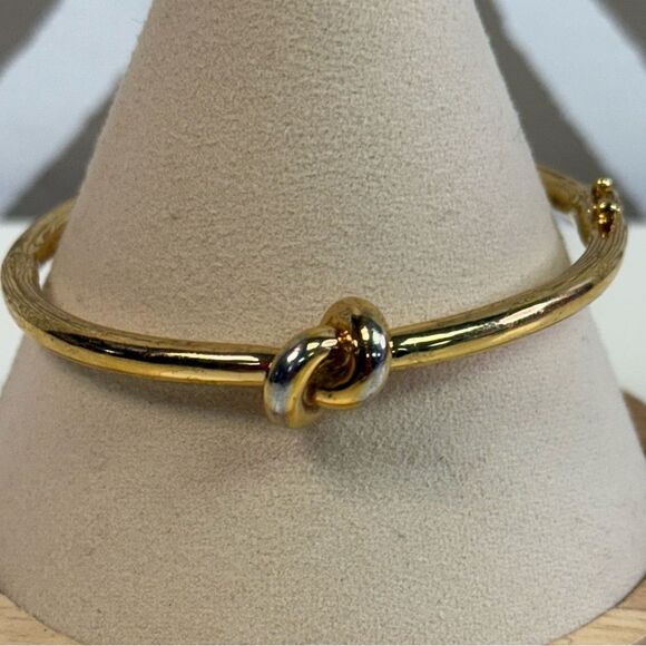 Kate Spade Gold Knot Magnetic Closure Bracelet - Picture 1 of 4